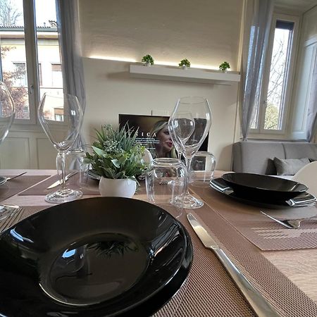 Bg Central Royal Suite Con Parcheggio - Vista Citta Alta Bergamo Bagian luar foto