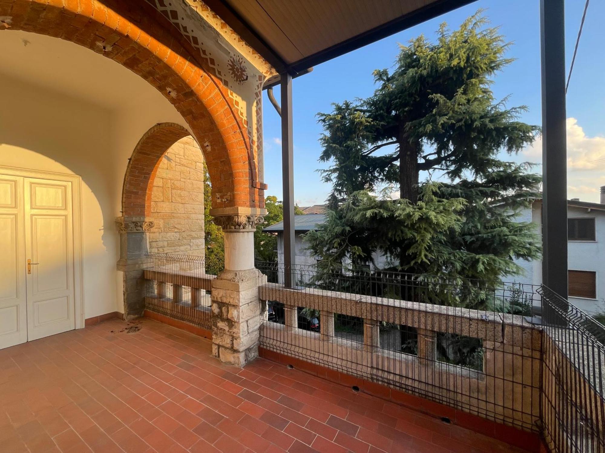 Bg Central Royal Suite Con Parcheggio - Vista Citta Alta Bergamo Bagian luar foto